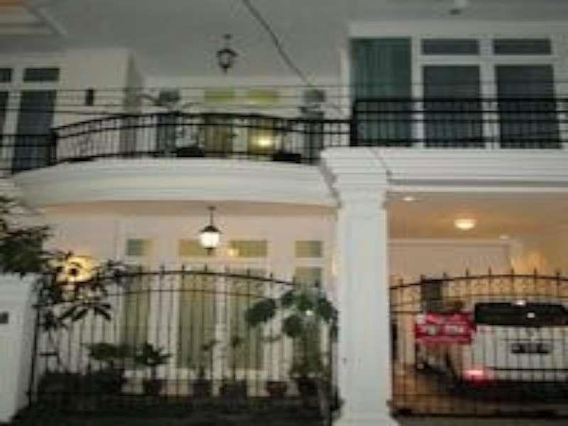 Ge Jacmart Homestay Makassar By Zuzu Εξωτερικό φωτογραφία